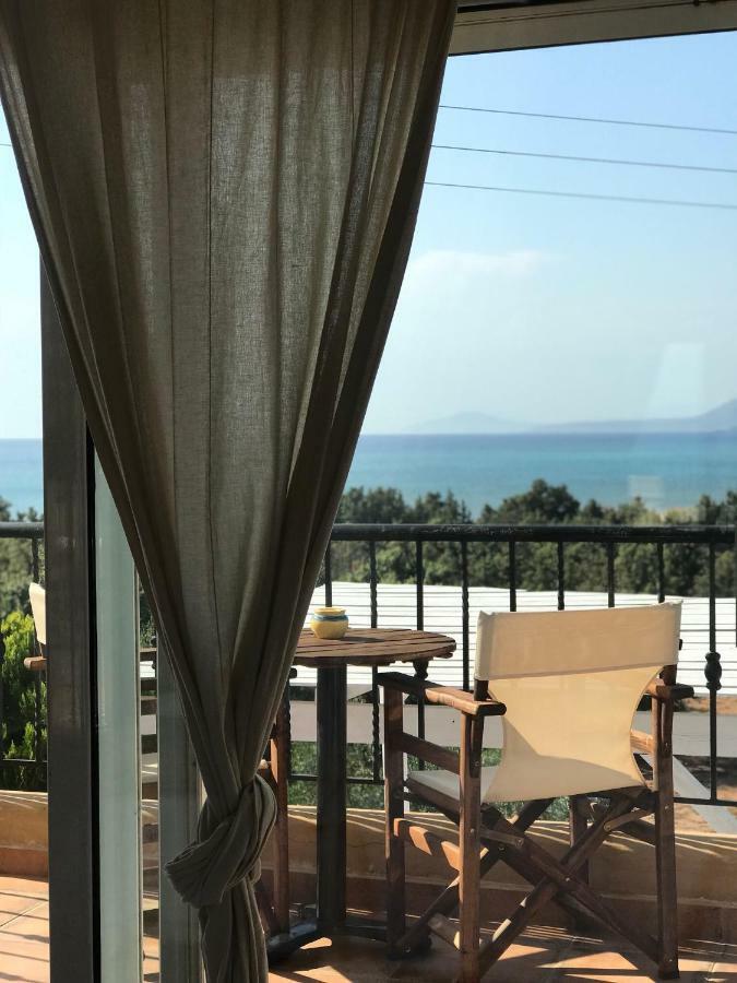 Elafonisos Mare Hotel Exterior photo